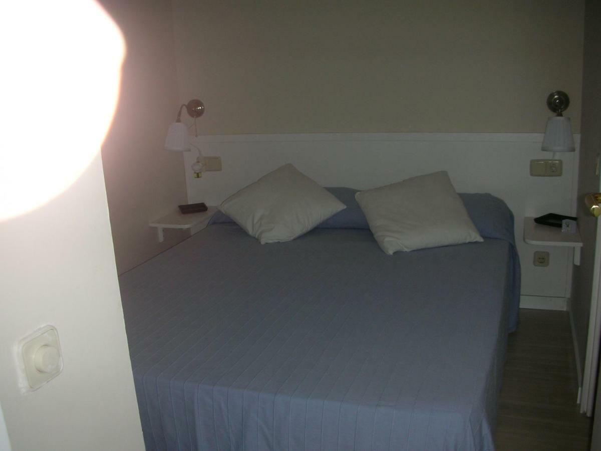 Apartmán Groc Gavà Exteriér fotografie