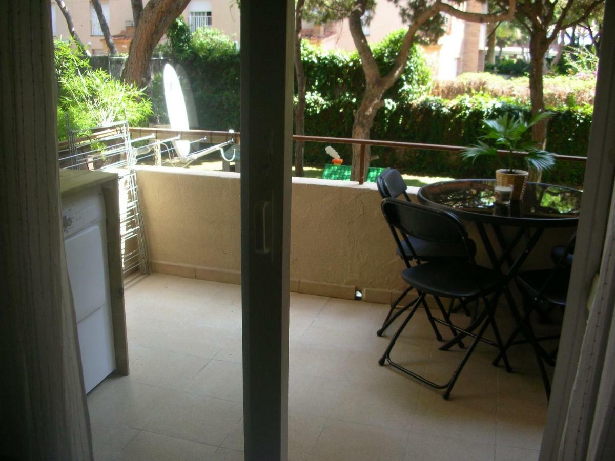 Apartmán Groc Gavà Exteriér fotografie