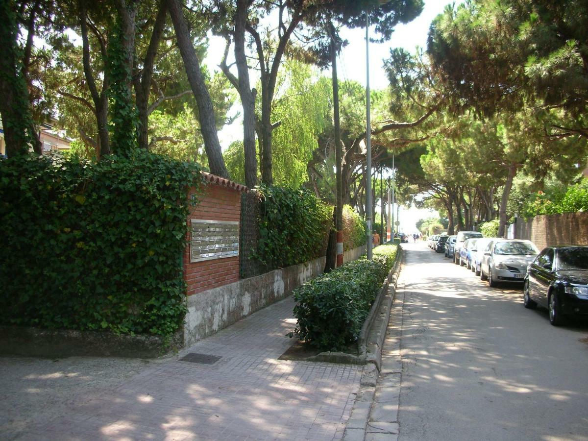Apartmán Groc Gavà Exteriér fotografie