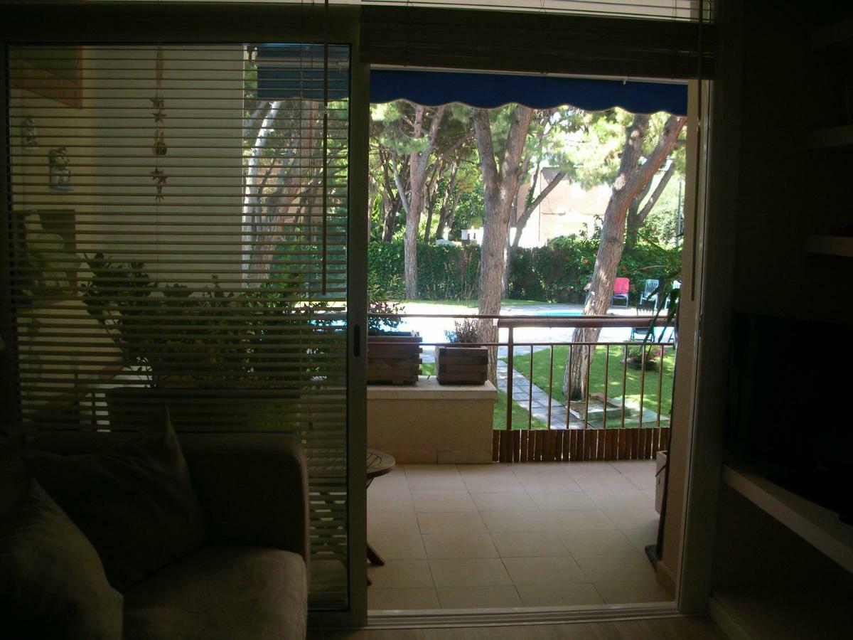 Apartmán Groc Gavà Exteriér fotografie